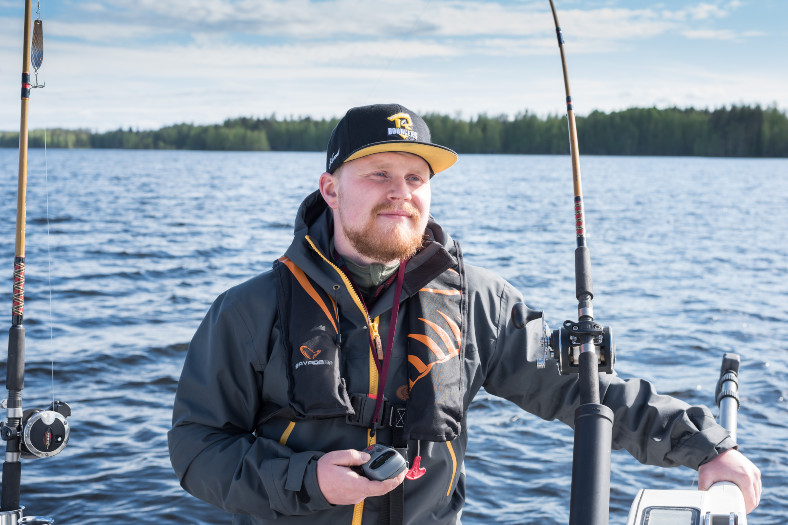 fishing guide in finland eemeli oksiala